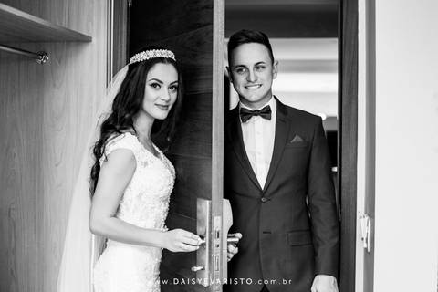 fotografo casamento joinville deise dayse daysi daisy evaristo ilma socha decorações local para casamento CTA eventos renata e josué making noiva'