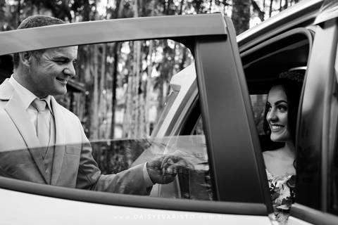 fotografo casamento joinville deise dayse daysi daisy evaristo ilma socha decorações local para casamento CTA eventos renata e josué noiva no carro'