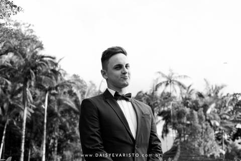 fotografo casamento joinville deise dayse daysi daisy evaristo ilma socha decorações local para casamento CTA eventos renata e josué entrada noivo'