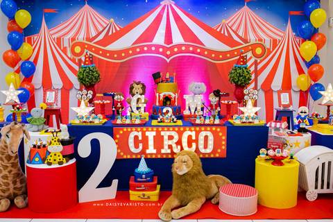 fotografo joinville daisy deise deisy evaristo aniversario decoração circo casa de festa in festa buffet guilherme miguel decoração'