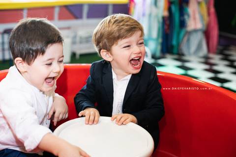 fotografo joinville daisy deise deisy evaristo aniversario decoração circo casa de festa in festa buffet guilherme miguel diversão'