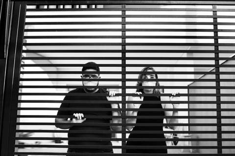 fotografo profissional joinville ensaio gestante gravidez em casa lifestyle diferente nerd geek daisy evaristo fotografa gravida no isolamento'