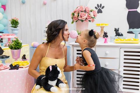 fotografo profissional joinville estudio de fotografia fotografico daisy evaristo deise dayse aniversario carmel 5 anos in festa buffet casa de festa decoração gatinho'