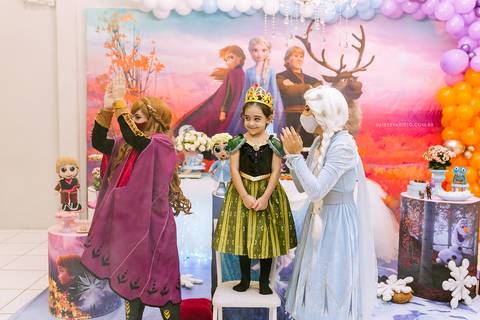 Alicia 6 anos Daisy Evaristo Fotografia decoração Frozen in festa buffet fotografo profissional casa de festa aniversario joinville personagem vivo'