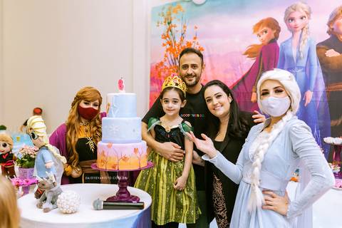 Alicia 6 anos Daisy Evaristo Fotografia decoração Frozen in festa buffet fotografo profissional casa de festa aniversario joinville personagem vivo'