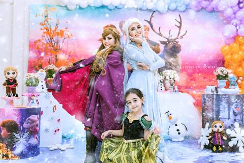 Alicia 6 anos Daisy Evaristo Fotografia decoração Frozen in festa buffet fotografo profissional casa de festa aniversario joinville personagem vivo'