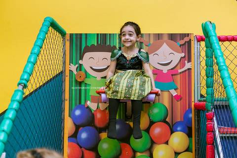 Alicia 6 anos Daisy Evaristo Fotografia decoração Frozen in festa buffet fotografo profissional casa de festa aniversario joinville personagem vivo'