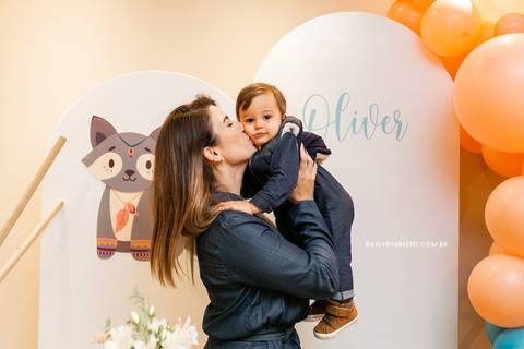 fotografo aniversario casamento ensaio joinville Oliver1ano_Decoração floresta confeitaria artesanal festa em casa estudio fotografia deise dayse daisy evaristo'
