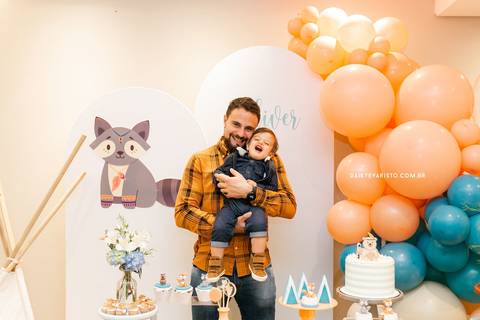 fotografo aniversario casamento ensaio joinville Oliver1ano_Decoração floresta confeitaria artesanal festa em casa estudio fotografia deise dayse daisy evaristo'