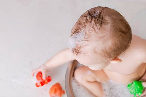 fotografo estudio ensaio joinville Melina 1 ano Smash Splash circo rosa bolo de fruta melancia banho'