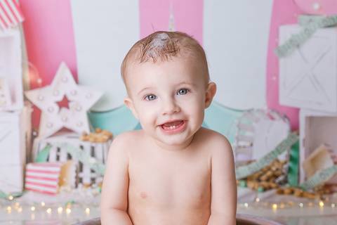 fotografo estudio ensaio joinville Melina 1 ano Smash Splash circo rosa bolo de fruta melancia banho'