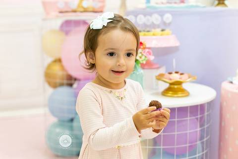 fotografo profissional joinville estudio de fotografia decoração unicornio aniversário in festa buffet Cecília 2 anos'