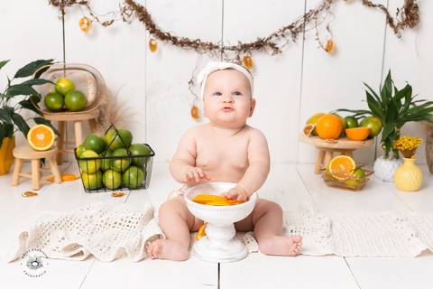 Ana Julia 7 meses, fotografo joinville, estudio fotografico joinville, daisy evaristo, smash the fruit, laranja, ensaio bebe, ensaio acompanhamento, primeiro ano do bebe, sessao de acompanhamento'