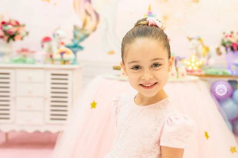 fotografo aniversario joinville decoração unicornio Helena 5 anos Daisy Evaristo Fotografia casa de festa In Festa Buffet fotografo infantil'