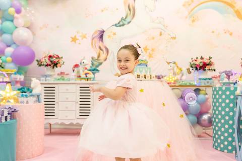 fotografo aniversario joinville decoração unicornio Helena 5 anos Daisy Evaristo Fotografia casa de festa In Festa Buffet fotografo infantil'