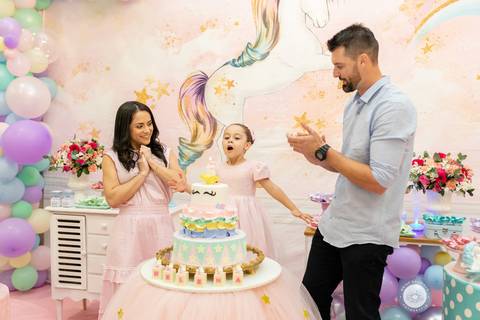 fotografo aniversario joinville decoração unicornio Helena 5 anos Daisy Evaristo Fotografia casa de festa In Festa Buffet fotografo infantil'