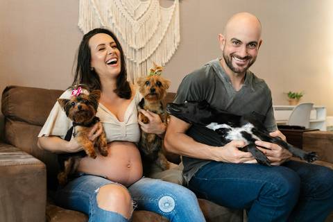 ensaio gestante em casa joinville fotografo profissional tami coradelli daisy evaristo estudio de fotografia'