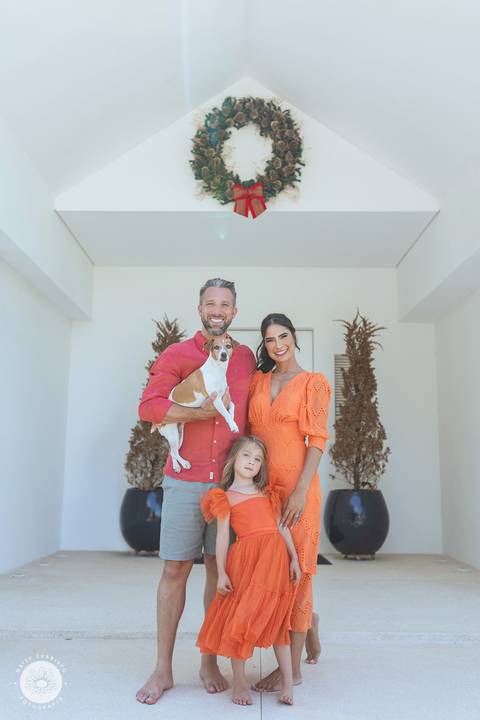 daisy evaristo fotografia carmel sereia mermaid ensaio familia em casa fotografo profissional joinville quintal banho de mangueira natal'
