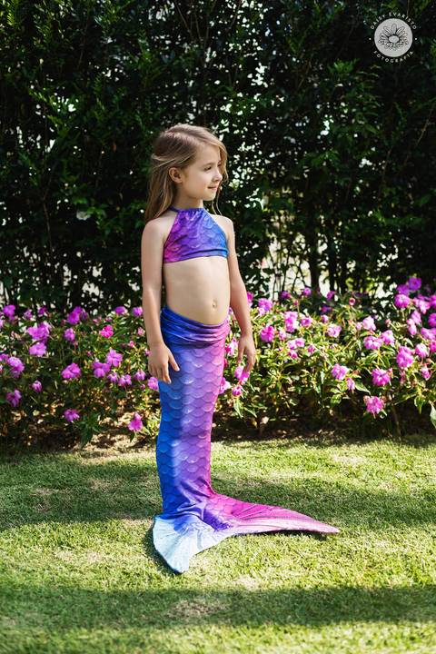 daisy evaristo fotografia carmel sereia mermaid ensaio familia em casa fotografo profissional joinville quintal banho de mangueira natal'