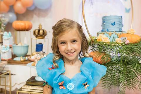 fotografo profisional de aniversario  joinville estudio de fotografia carmel 6 anos decoracao cinderela pety paio'