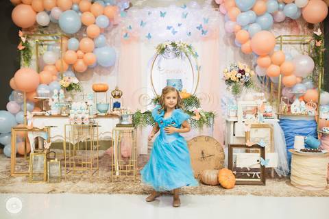 fotografo profisional de aniversario  joinville estudio de fotografia carmel 6 anos decoracao cinderela pety paio'
