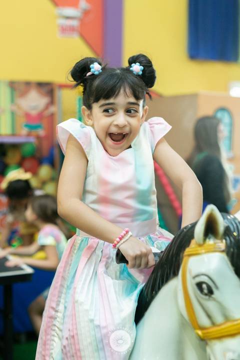 fotografo profissional joinville daisy evaristo aniversario festa infantil alicia 7 anos in festa buffet decoraçao pop it'