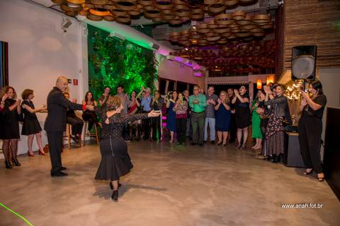 Evento aniversário adulto'