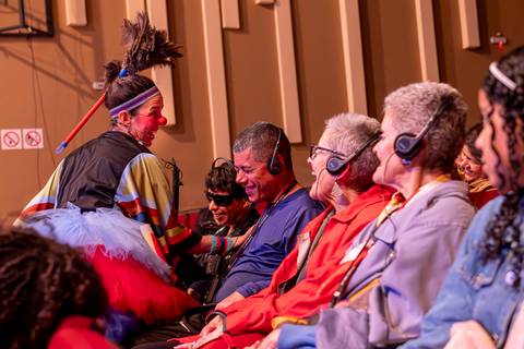 Espetáculo SOS Quase Tudo'