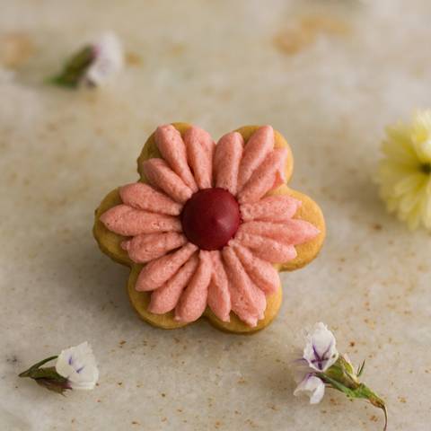 biscoito decorado em forma de flor'