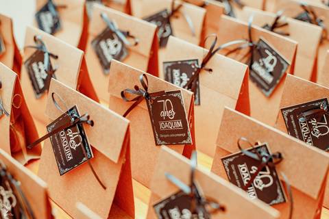 caixinhas para decoração de aniversário'