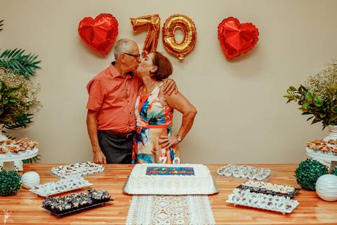 aniversariante de 70 anos'