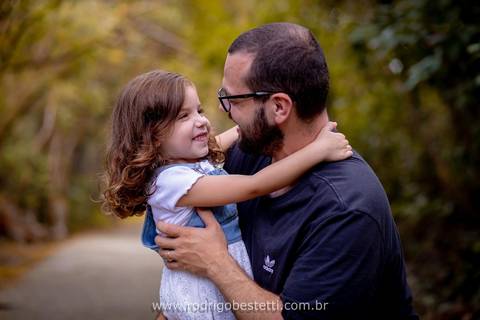 ensaio-infantil-criança-menina-menino-porto-alegre-rs-praça-parque-fotografia-fotos-fotógrafo-fotografo-irmãos-irmaos-book-foto-pais-e-filhos-avós-avos-familia-externo'