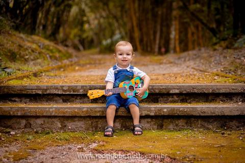 ensaio-infantil-criança-menina-menino-porto-alegre-rs-praça-parque-fotografia-fotos-fotógrafo-fotografo-irmãos-irmaos-book-foto-pais-e-filhos-avós-avos-familia-externo'