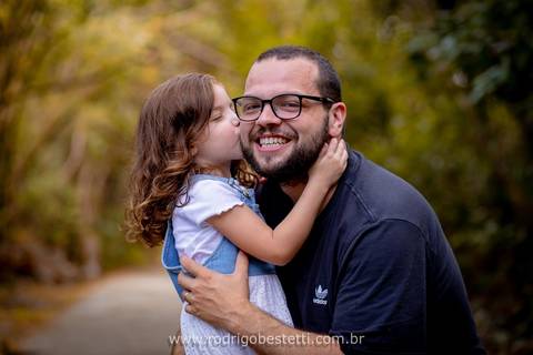 ensaio-infantil-criança-menina-menino-porto-alegre-rs-praça-parque-fotografia-fotos-fotógrafo-fotografo-irmãos-irmaos-book-foto-pais-e-filhos-avós-avos-familia-externo'