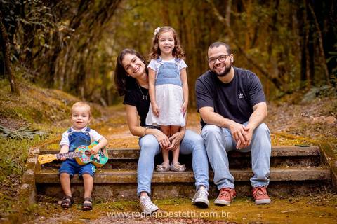 ensaio-infantil-criança-menina-menino-porto-alegre-rs-praça-parque-fotografia-fotos-fotógrafo-fotografo-irmãos-irmaos-book-foto-pais-e-filhos-avós-avos-familia-externo'