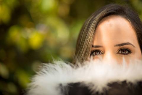 toga-formatura-fotografia-ensaio-book-camili-oliveira-rodrigo-bestetti-fotos-bonitas-ipanema-porto-alegre-fotografo-fotografia-praca-rua-ceu-aberto-canudo-casal-familia-uniriter-direito-advogada-capelo-barrete'