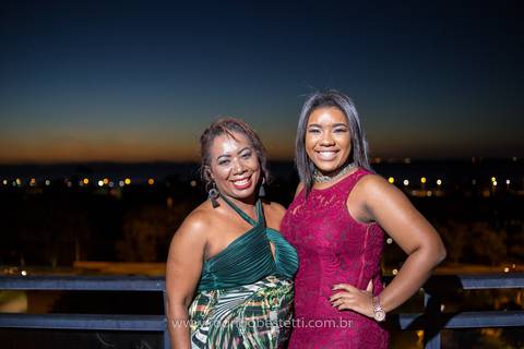 formatura-makeup-fotografo-fotografia-porto-alegre-fonoaudiologia-ufrgs-margarida-muller-rodrigo-bestetti-ensaio-book-colacao-de-grau-recepcao-chef-mauricio-toga-por-do-sol'