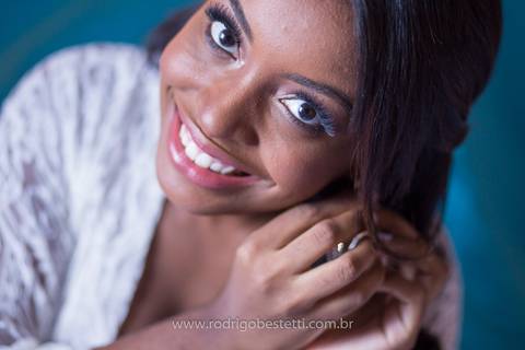 formatura-makeup-fotografo-fotografia-porto-alegre-fonoaudiologia-ufrgs-margarida-muller-rodrigo-bestetti-ensaio-book-colacao-de-grau-recepcao-chef-mauricio-toga-por-do-sol'