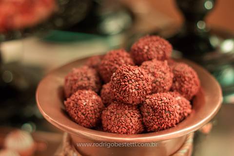 formatura-makeup-fotografo-fotografia-porto-alegre-fonoaudiologia-ufrgs-margarida-muller-rodrigo-bestetti-ensaio-book-colacao-de-grau-recepcao-chef-mauricio-toga-por-do-sol'