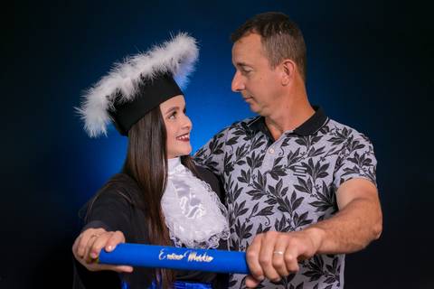 prova-de-toga-cecilia-meireles-viamao-porto-alegre-formatura-formandos-canudo-estudio-rodrigo-bestetti-fotografia-fotografo-colacao-grau-cerimonia-barrete-capelo-jabo-michael-escouto-natalia-cezar-professora-paraninfa-escola-colegio'