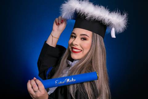 prova-de-toga-cecilia-meireles-viamao-porto-alegre-formatura-formandos-canudo-estudio-rodrigo-bestetti-fotografia-fotografo-colacao-grau-cerimonia-barrete-capelo-jabo-michael-escouto-natalia-cezar-professora-paraninfa-escola-colegio'