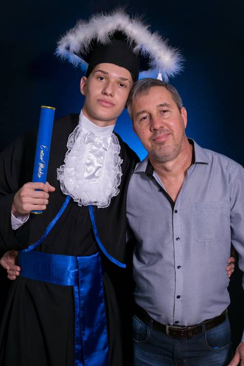 prova-de-toga-cecilia-meireles-viamao-porto-alegre-formatura-formandos-canudo-estudio-rodrigo-bestetti-fotografia-fotografo-colacao-grau-cerimonia-barrete-capelo-jabo-michael-escouto-natalia-cezar-professora-paraninfa-escola-colegio'