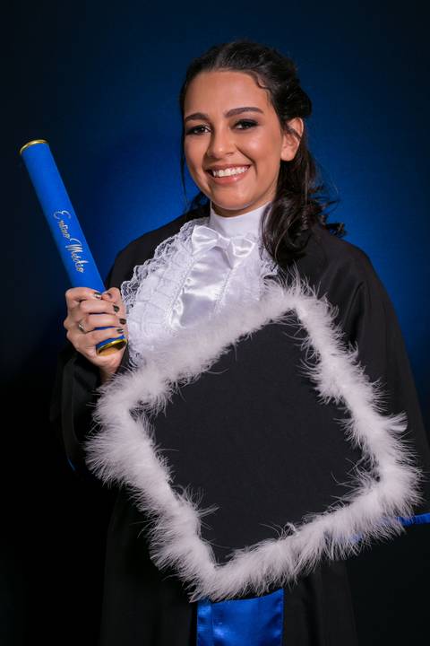 prova-de-toga-cecilia-meireles-viamao-porto-alegre-formatura-formandos-canudo-estudio-rodrigo-bestetti-fotografia-fotografo-colacao-grau-cerimonia-barrete-capelo-jabo-michael-escouto-natalia-cezar-professora-paraninfa-escola-colegio'