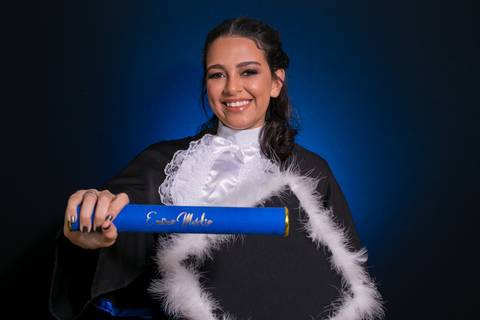 prova-de-toga-cecilia-meireles-viamao-porto-alegre-formatura-formandos-canudo-estudio-rodrigo-bestetti-fotografia-fotografo-colacao-grau-cerimonia-barrete-capelo-jabo-michael-escouto-natalia-cezar-professora-paraninfa-escola-colegio'