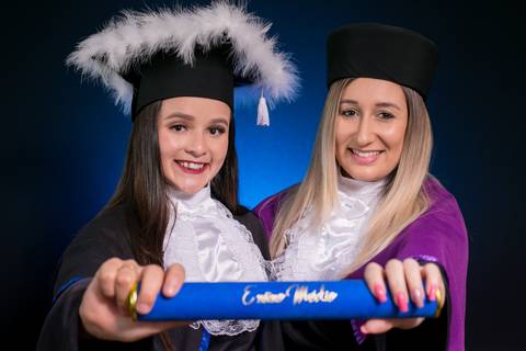 prova-de-toga-cecilia-meireles-viamao-porto-alegre-formatura-formandos-canudo-estudio-rodrigo-bestetti-fotografia-fotografo-colacao-grau-cerimonia-barrete-capelo-jabo-michael-escouto-natalia-cezar-professora-paraninfa-escola-colegio'