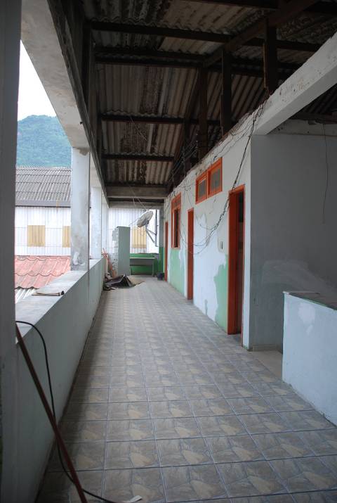 '