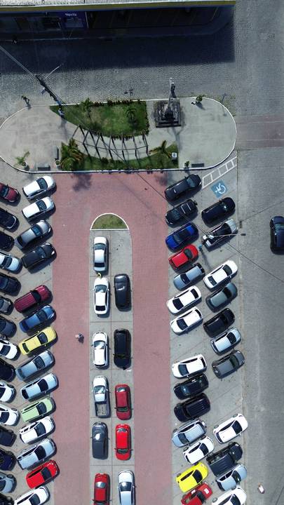 Pavimentação do Centro de Mangaratiba usando bloco intertravado'