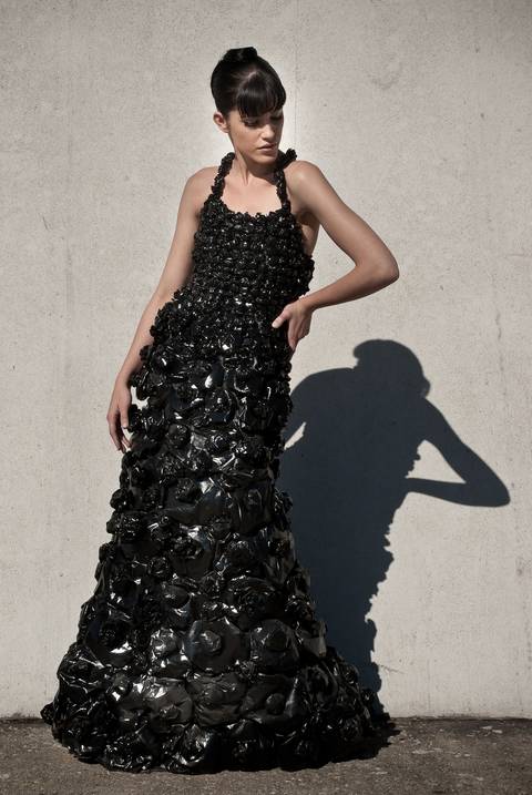 EDITORIAL DE MODA (3)
Figurino | Produção | Make | Hair: @leonardo_vanharelli
Modelo: @febardini
Foto: @vitormereu'