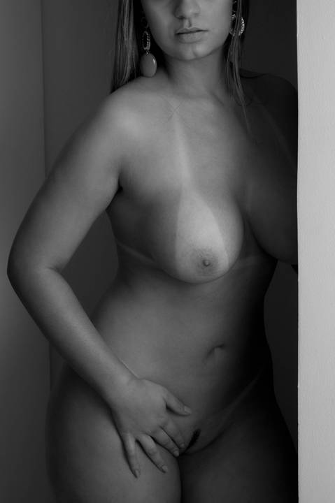 Sensual
ENSAIO - SEXY (37)'