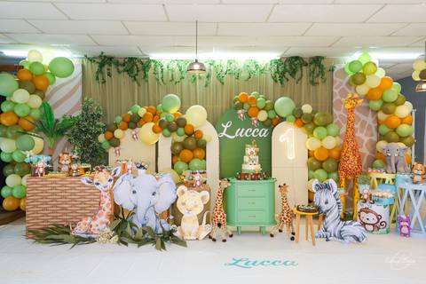 Decoração 1 aninho festa do lucca
'
